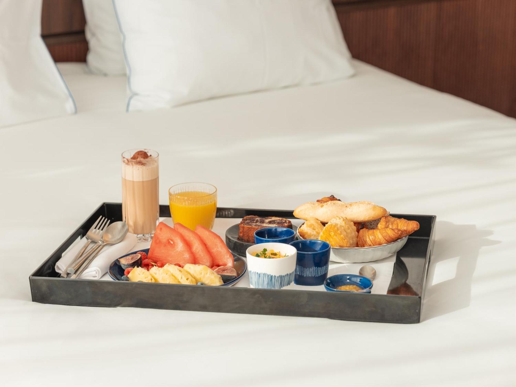 Bleu Hotel & Spa Карри-ле-Руэ Экстерьер фото
