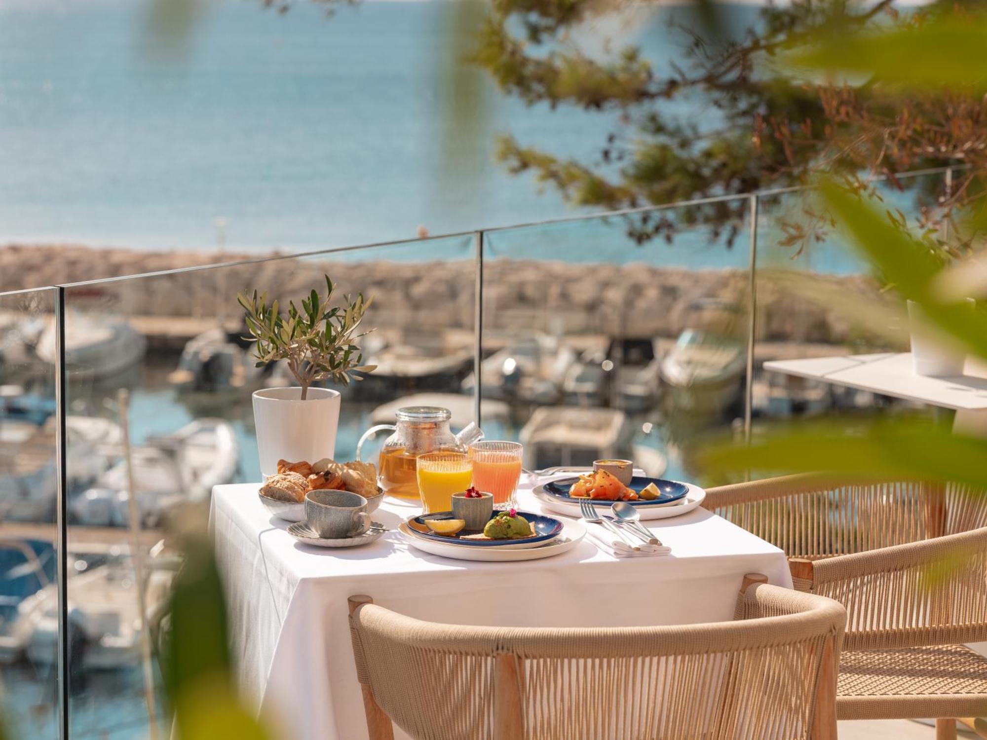 Bleu Hotel & Spa Карри-ле-Руэ Экстерьер фото